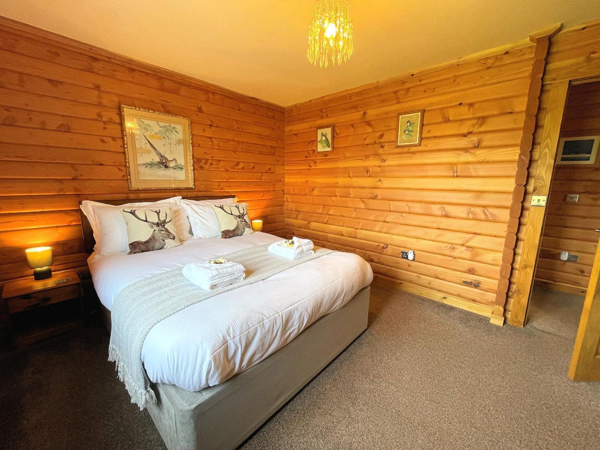 Pass The Keys Beautiful 2Br Beach Lodge Set In Stunning Gardens Dalbeattie Exterior foto